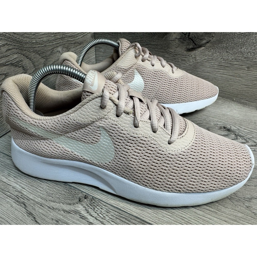 Nike Tanjun Rose Pink Mesh Running Shoes Sneakers 812655-202 Women's Size 9.5